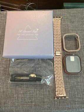 Rose Gold Stainless Steel Smartwatch Band & Bling Case - Compatible Apple Watch